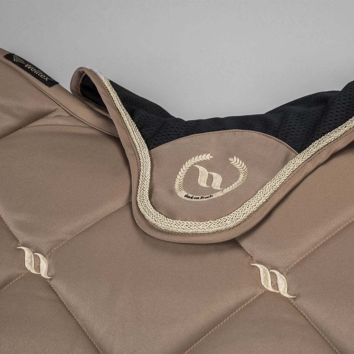 "Nights Collection" Oornetje